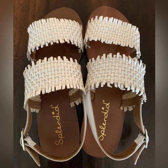 Women white woven adjustable strap, round toe, block heel buckle leather sandals - Picture 5 of 14
